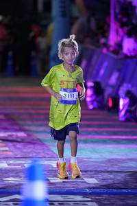 BIB: 3711
                            <button type="button" onclick="openModal(26222142)" class="btn btn-primary btn-sm float-right btn-popup" data-toggle="modal" data-target=".modal-high-quality">
                        <i class="fas fa-shopping-cart"></i> Add to Cart
                    </button>
                                            <button type="button" onclick="isThisMe(26222142, true)" class="btn btn-success btn-sm float-right btn-popup btn-isme hidden" data-toggle="tooltip" data-placement="bottom" title="นี่คือรูปของคุณใช่ไหม คลิกที่นี่เพื่อเอาเข้าอัลบั้ม">
                        <i class="fas fa-plus"></i> Add to album
                    </button>
                    <button type="button" onclick="isThisMe(26222142, false)" class="btn btn-warning btn-sm float-right btn-popup btn-isnotme hidden">
                        <i class="fas fa-ban"></i> Remove from album
                    </button>